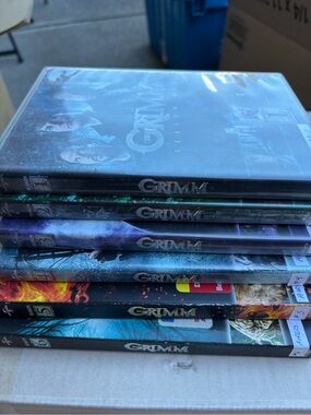 Grimm Complete Series DVD Set - Blue & Black Spine Collection